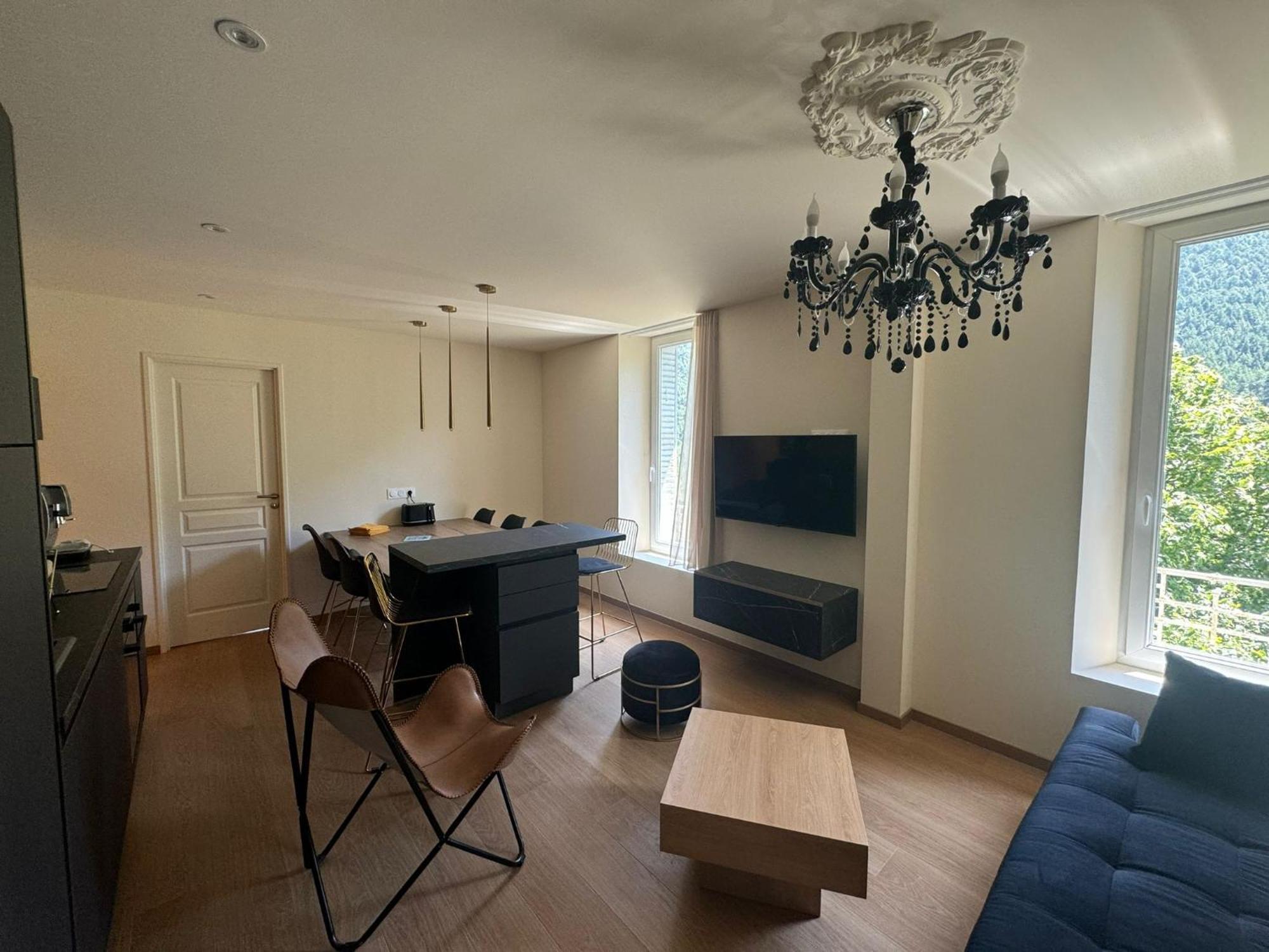Appartements Confortables Avec Vue Montagne - Residence Villa Belle Fleur Château-Ville-Vieille Eksteriør billede