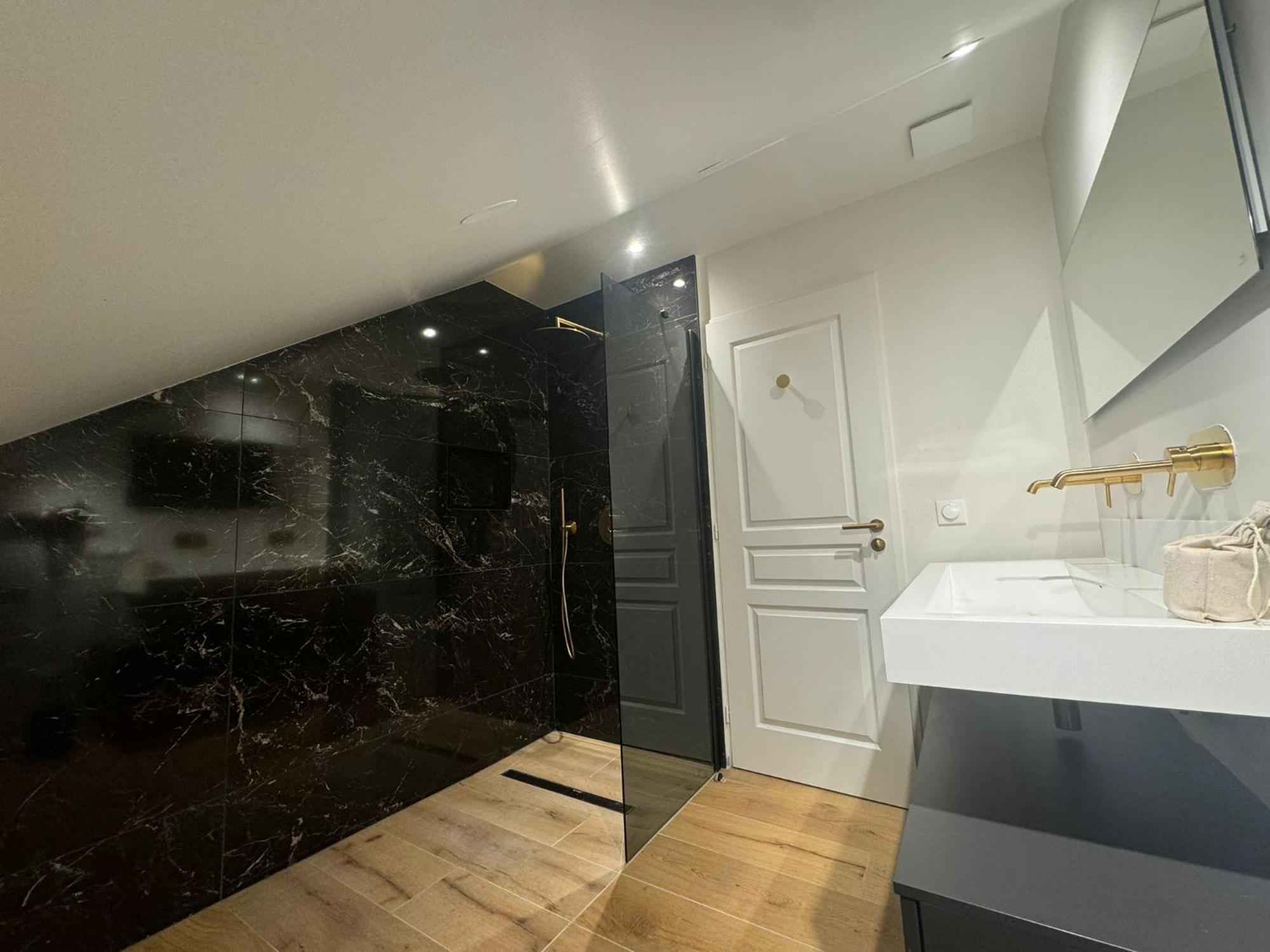 Appartements Confortables Avec Vue Montagne - Residence Villa Belle Fleur Château-Ville-Vieille Eksteriør billede