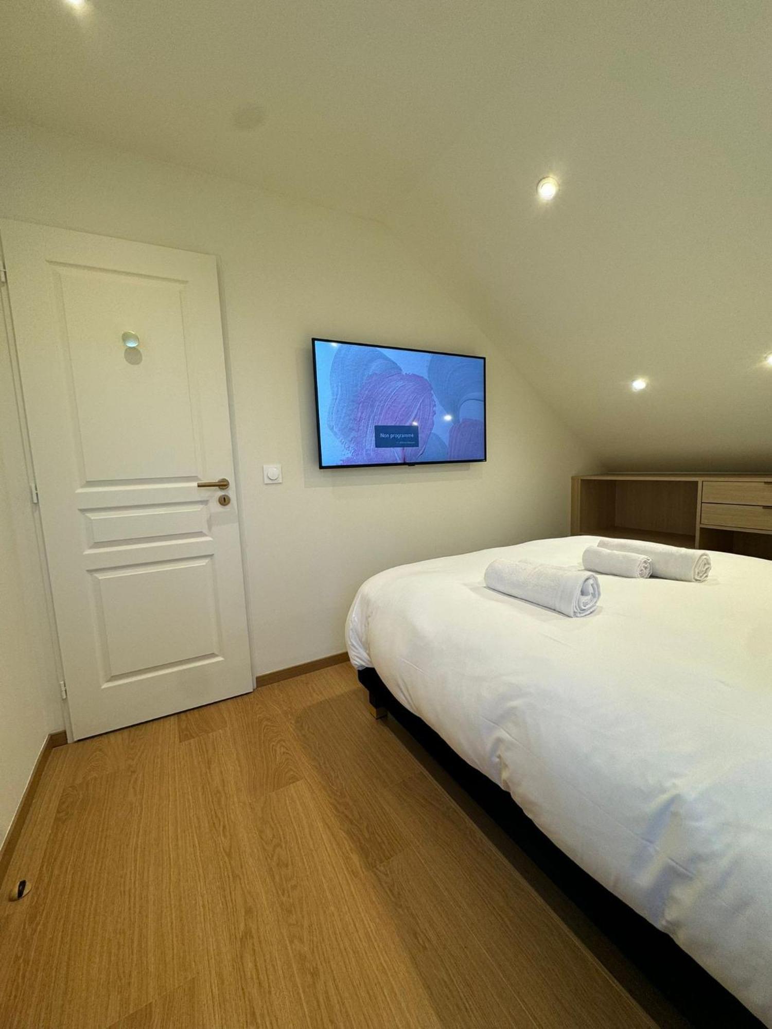 Appartements Confortables Avec Vue Montagne - Residence Villa Belle Fleur Château-Ville-Vieille Eksteriør billede