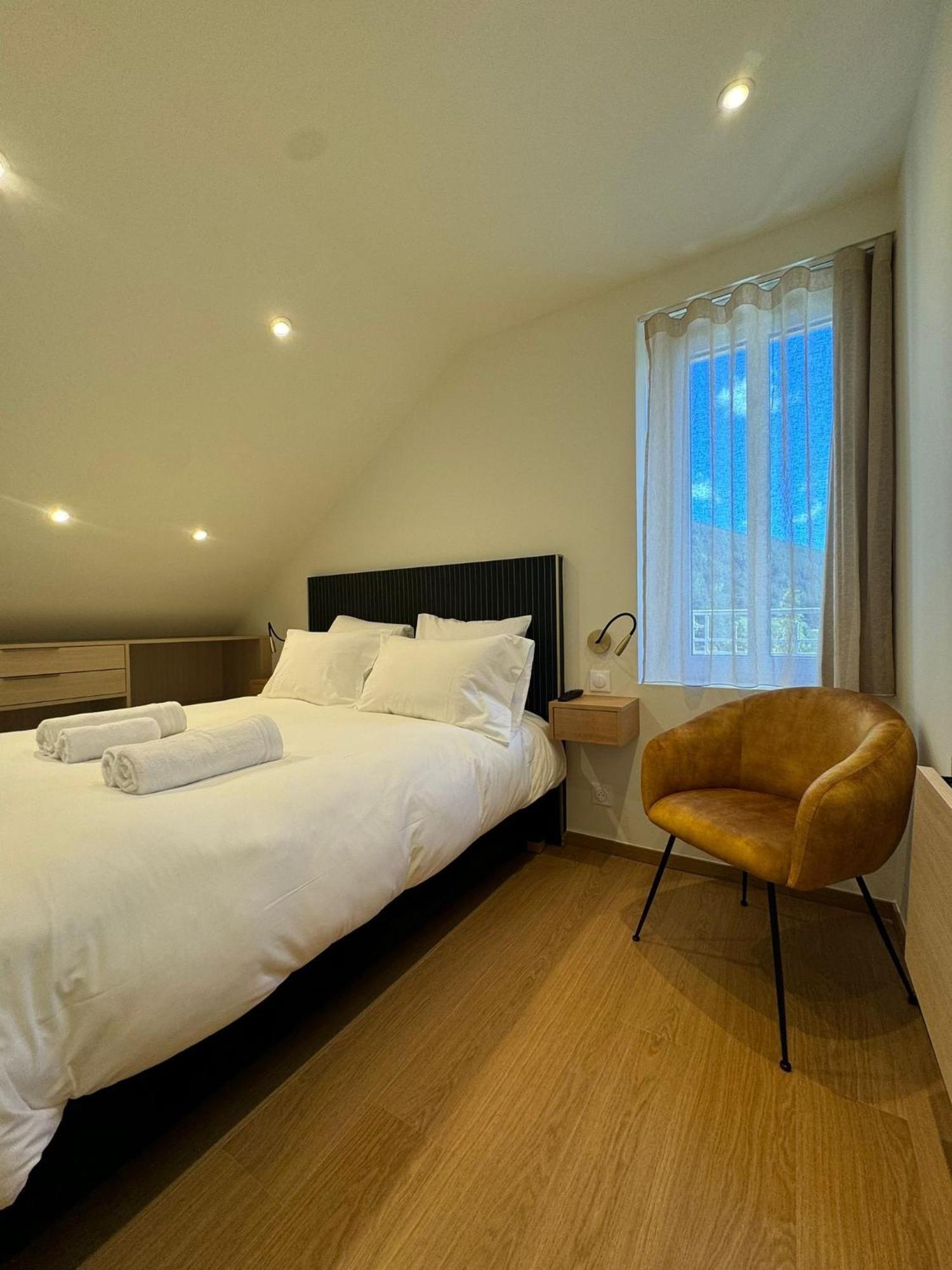 Appartements Confortables Avec Vue Montagne - Residence Villa Belle Fleur Château-Ville-Vieille Eksteriør billede