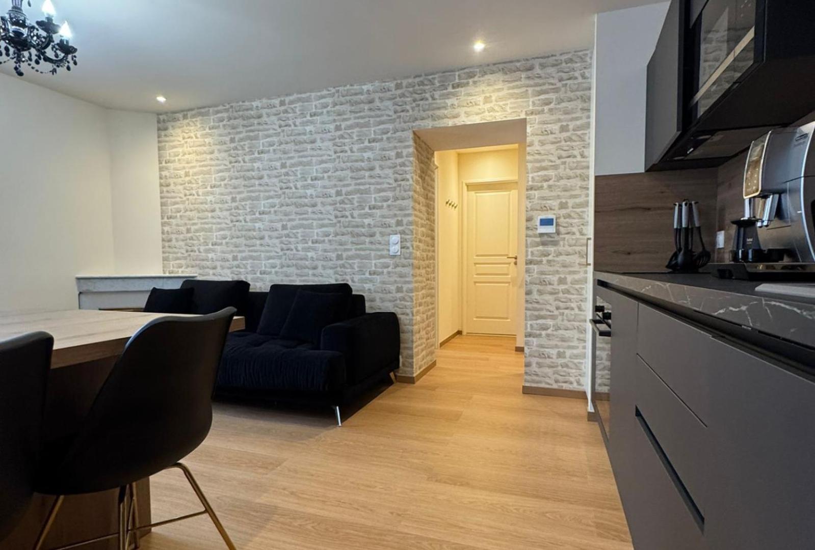 Appartements Confortables Avec Vue Montagne - Residence Villa Belle Fleur Château-Ville-Vieille Eksteriør billede